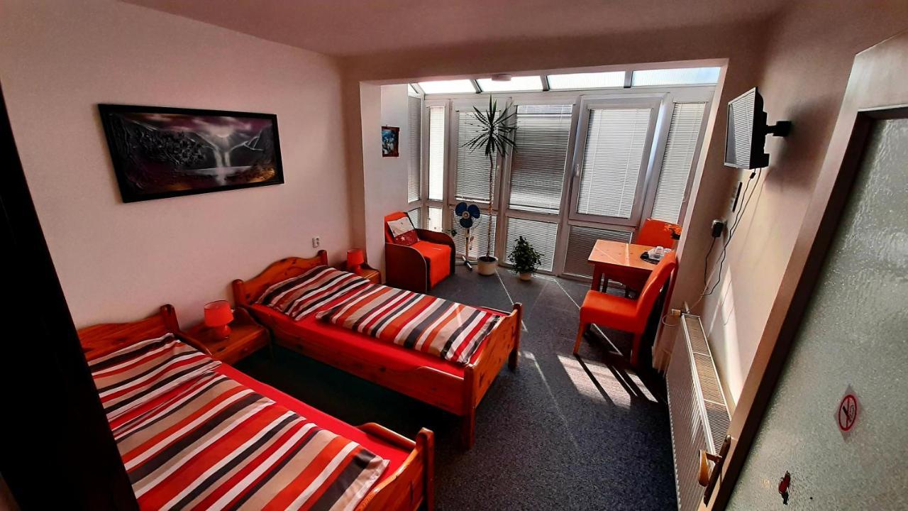 Pension Zita Znojmo Bagian luar foto